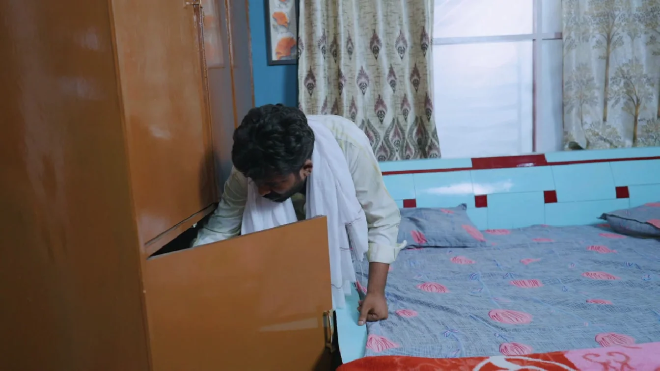 Pyaari Budhon Main Fass Gyi S01 E01 WOOW